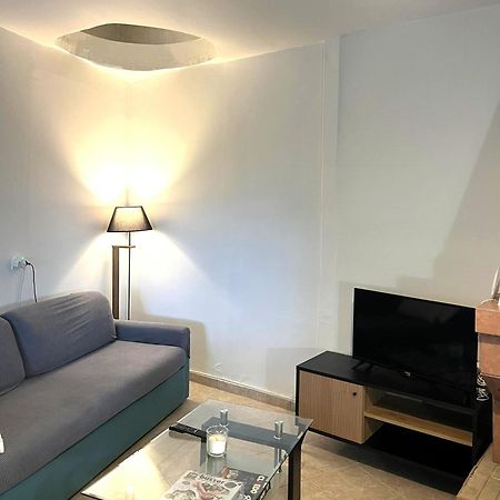 Panorama Studio Каламата Екстериор снимка
