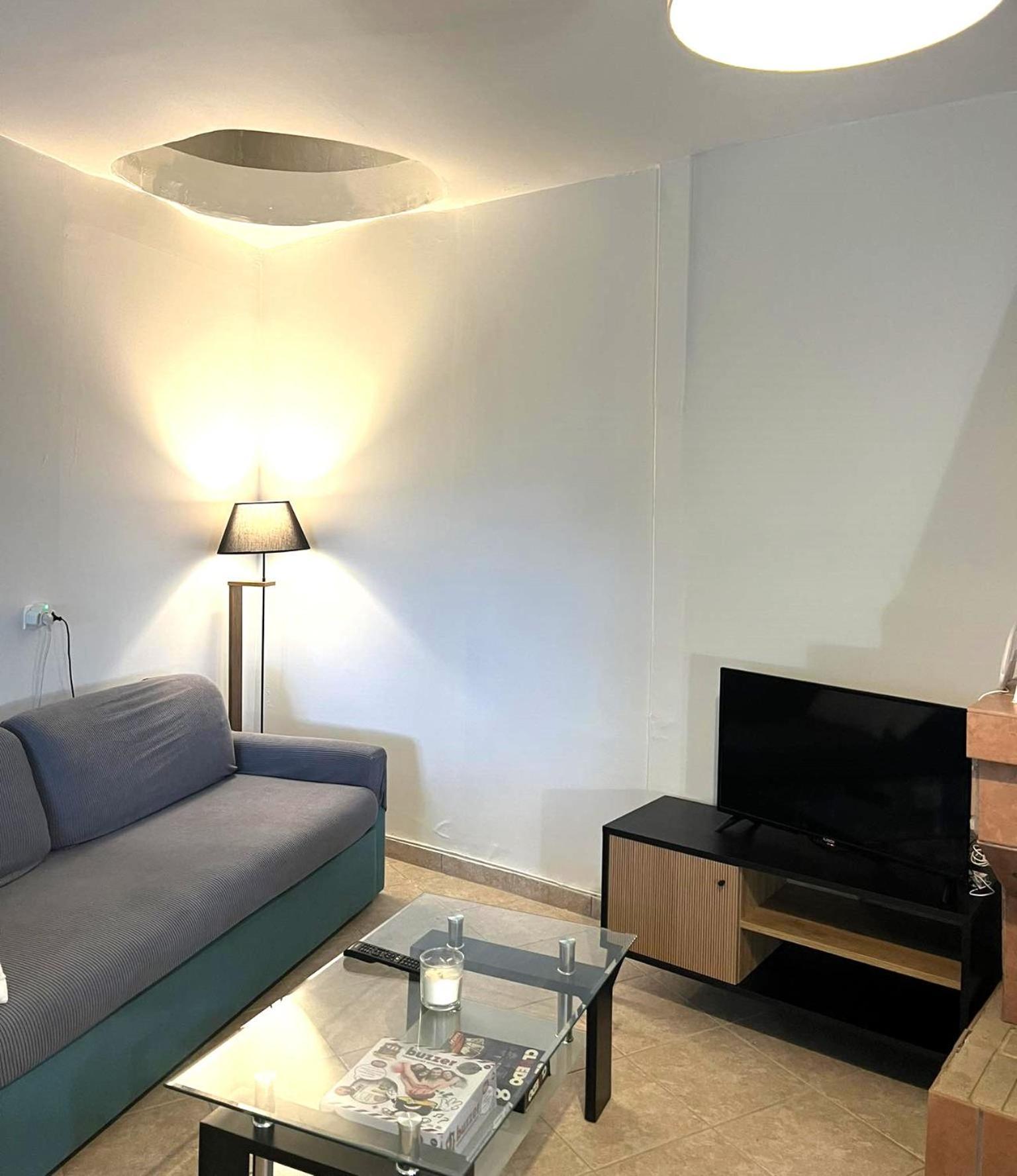 Panorama Studio Каламата Екстериор снимка