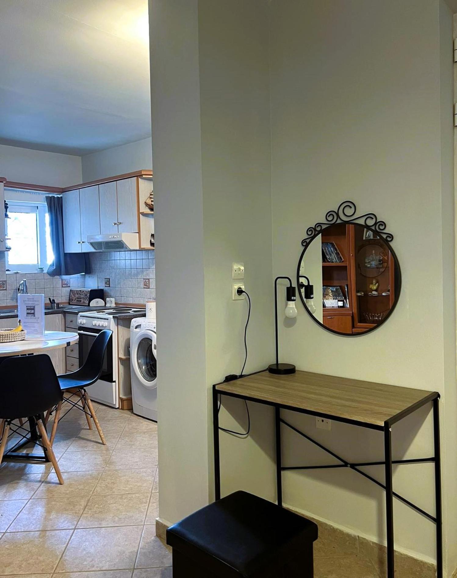 Panorama Studio Каламата Екстериор снимка